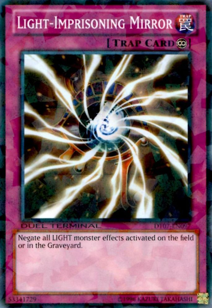 Light-Imprisoning Mirror [DT07-EN097] Common | Play N Trade Winnipeg